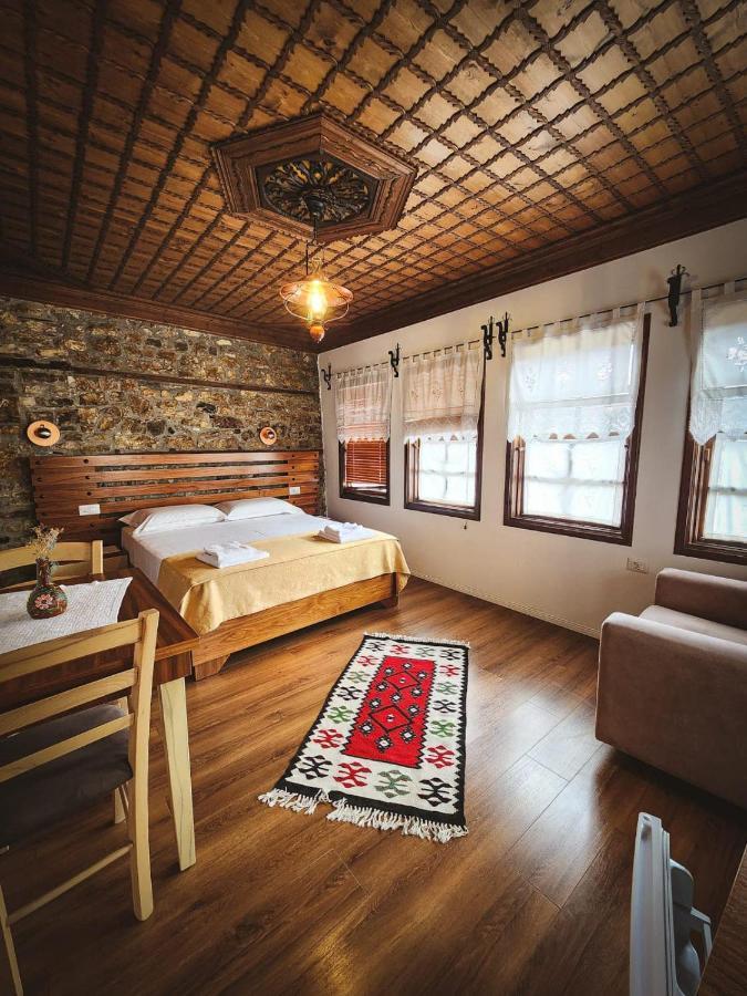 Hotel Borklad Berat Eksteriør billede