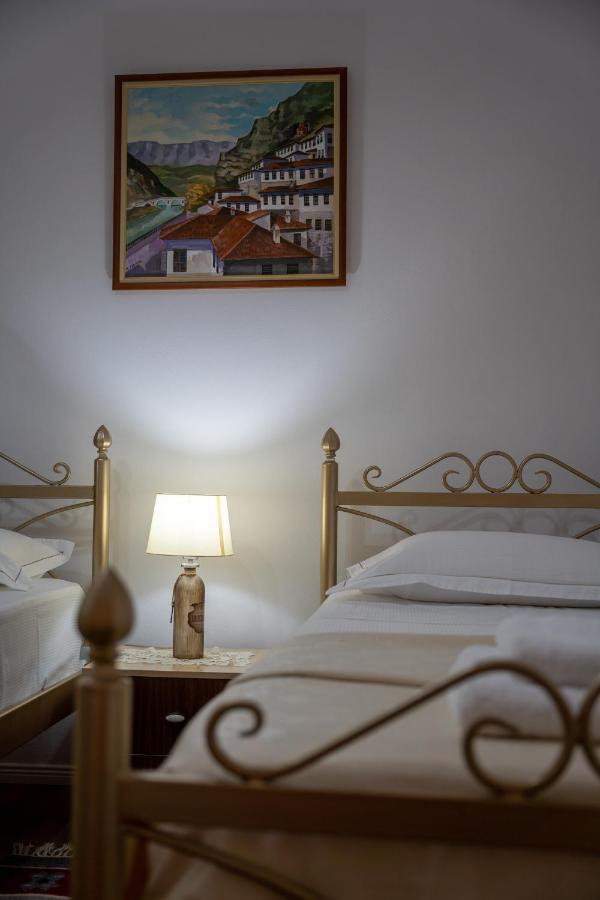 Hotel Borklad Berat Eksteriør billede