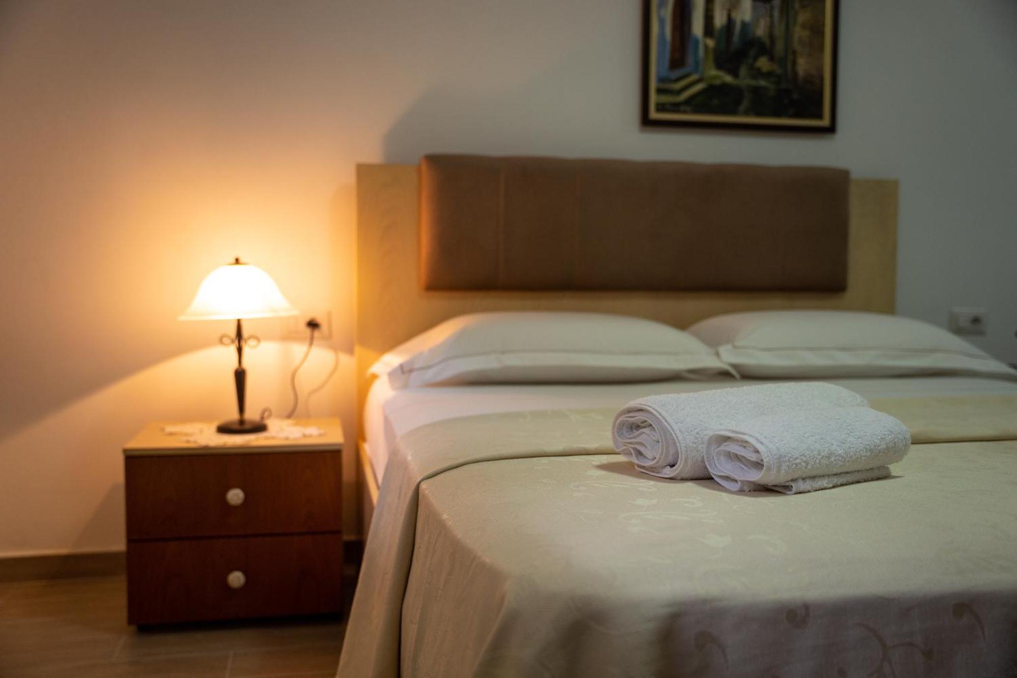 Hotel Borklad Berat Værelse billede